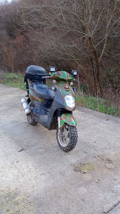 Scuter SYM Simply 125