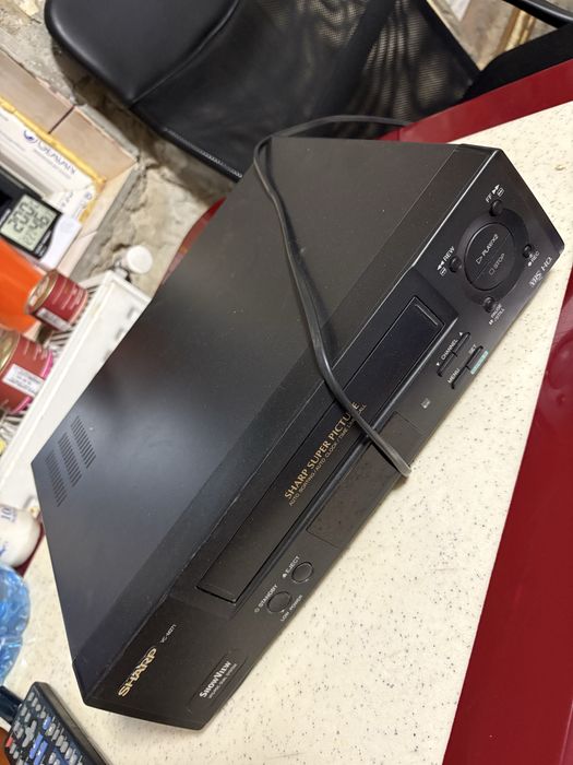 Video recorder Sharp VC-M271GM(BK) plus telecomanda