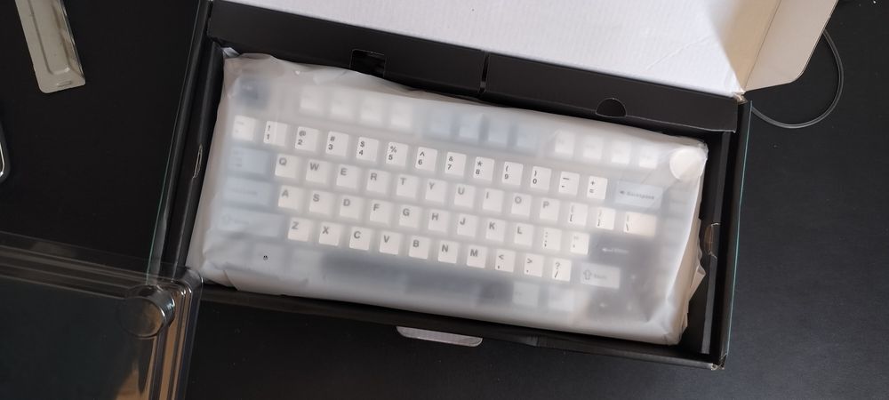 Клавиатура Aula f75 НОВАЯ