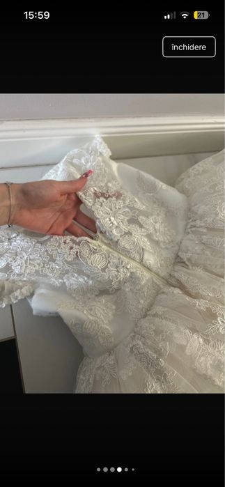 Rochita de ocazii pentru fetite cu dantela si tul