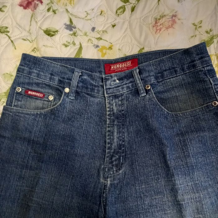 Продам джинсы мужские