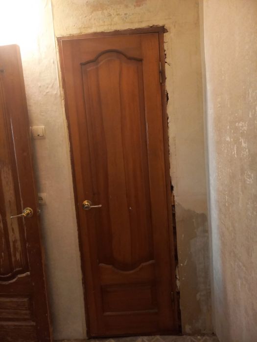 Продам б/у межкомнатные двери
