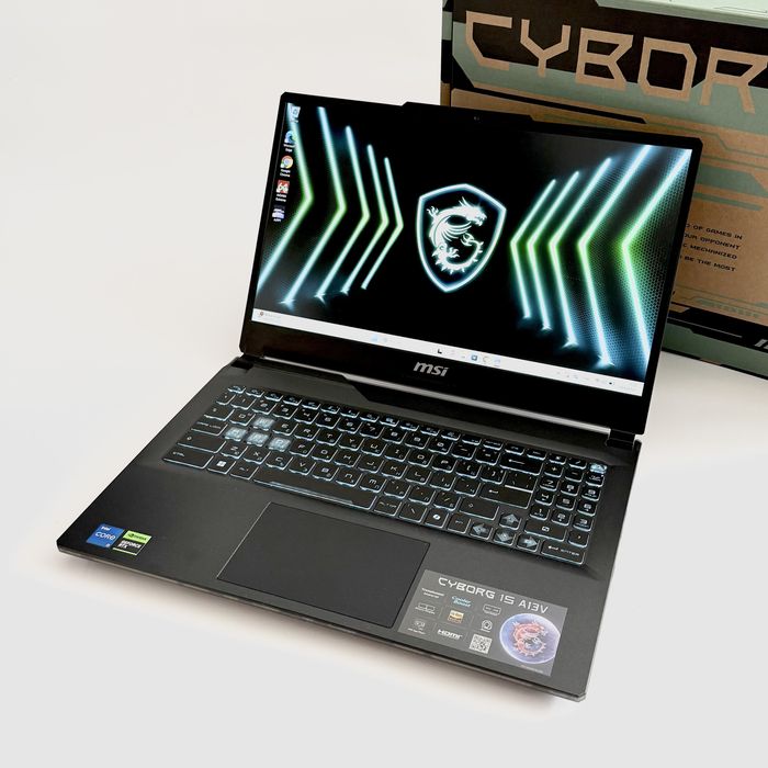 MSI Cyborg 15/144Hz/i5-13420H/RTX 4060/16GB 5200Hz/512GB NVMe