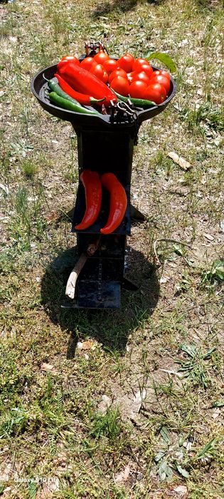 Gratar și Sobita demontabil.