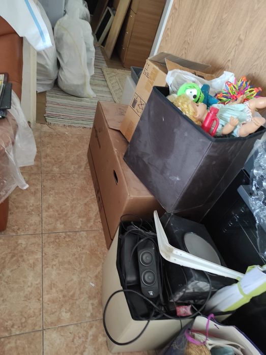 Transport moloz/ Debarasare aparamente.