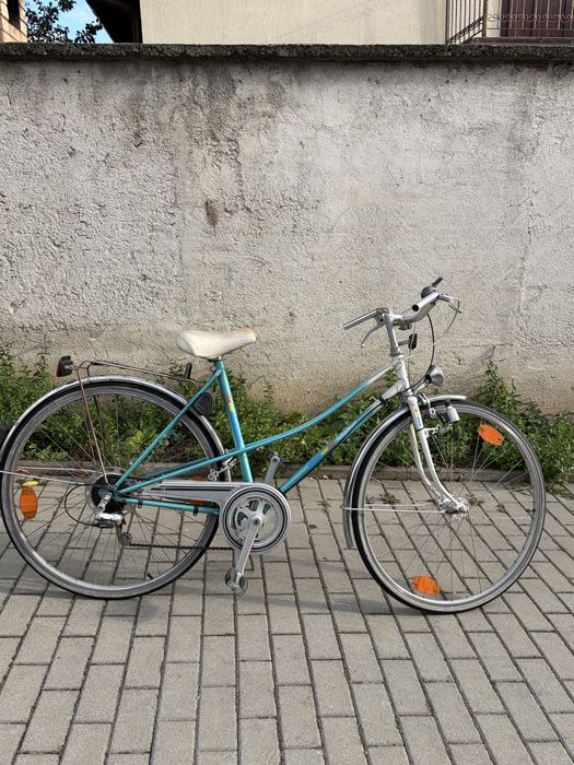 vand bicicleta old money