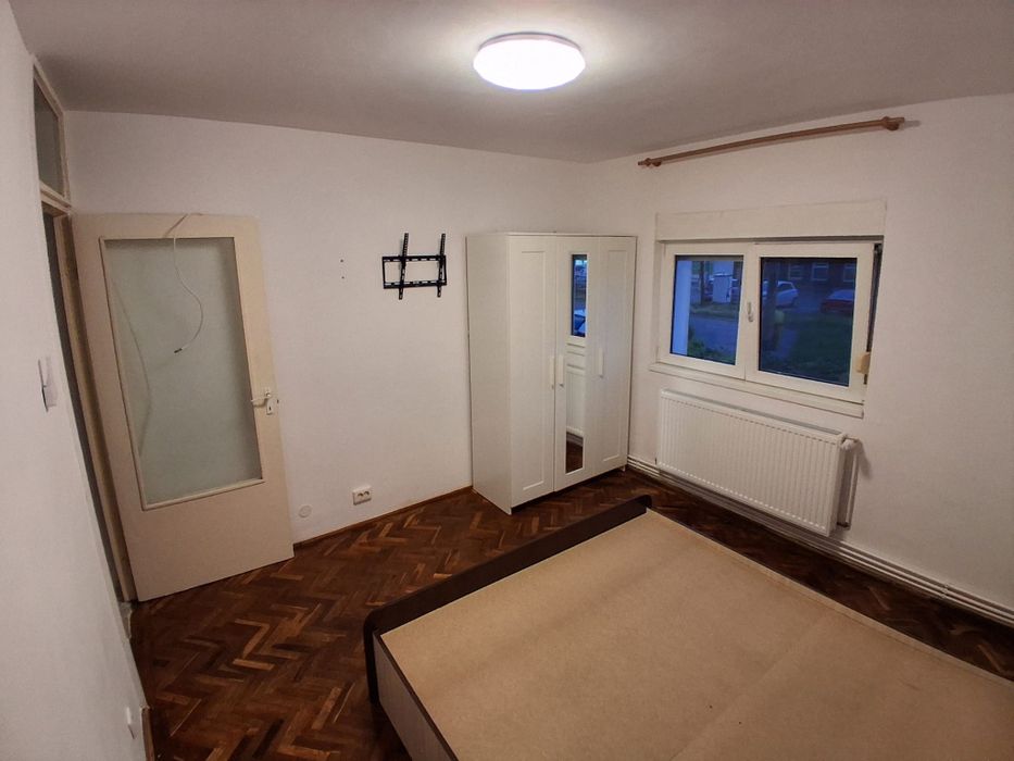 chirie apartament