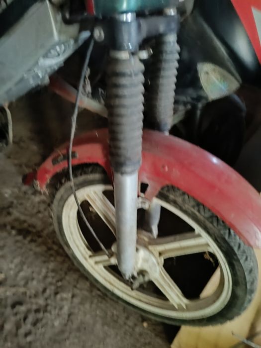 Vind Gillera  in state bună originală, informați la tel.