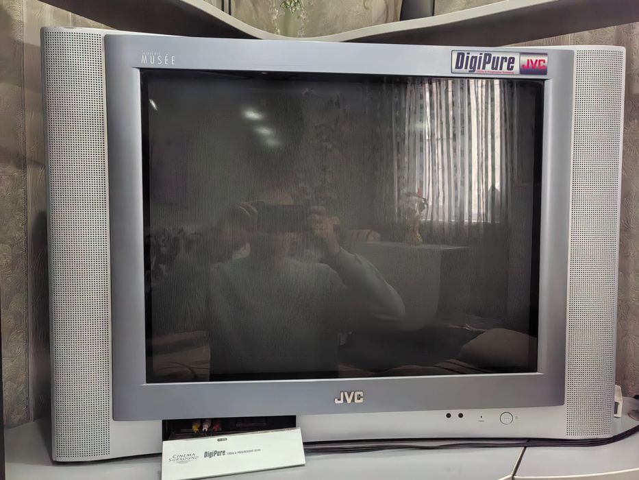 Продам Телевизор