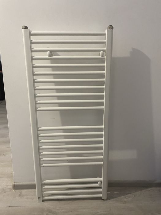 Vand calorifer de baie