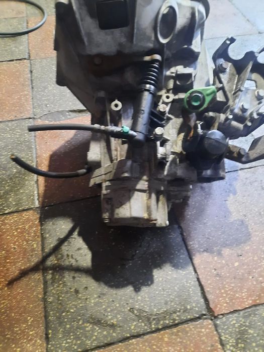 cutie viteze manuala peugeot bipper 1.3hdi euro5 citroen nemo