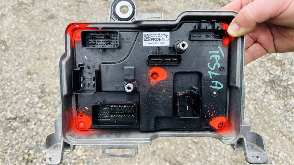 Modul Tesla VC Front no crash