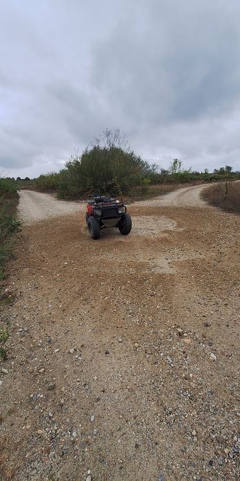 Vând sau schimb atv
