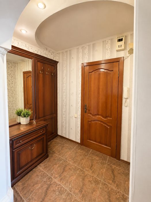 Продам 3-комнатную квартиру 62 м², мкр. Строитель 30