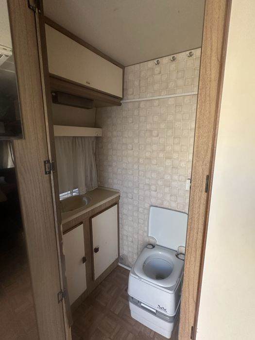 Ремалке - Каравана AVENTO ROYAL 395 TL