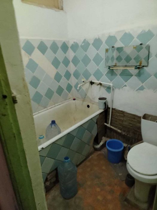 1 Honaliy uy sotiladi Guliston shaxar