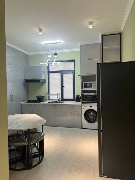 Квартира в новостройке, для семейных!