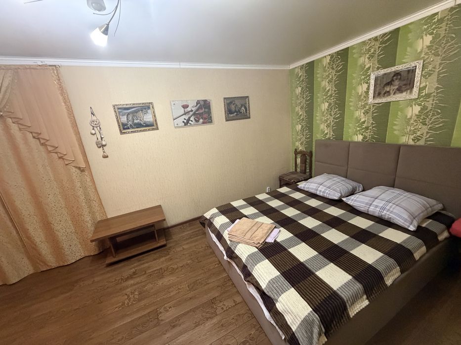 2-комнатная,командировачным и приезжим.ЦЕНТР