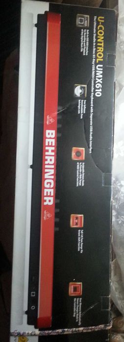 MIDI-клавиатура Behringer U-control  UMX610