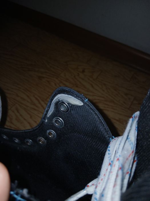 продам коньки 40р,отличное состояние