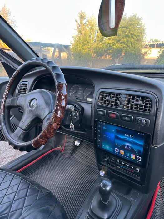 Nissan primera 1992г
