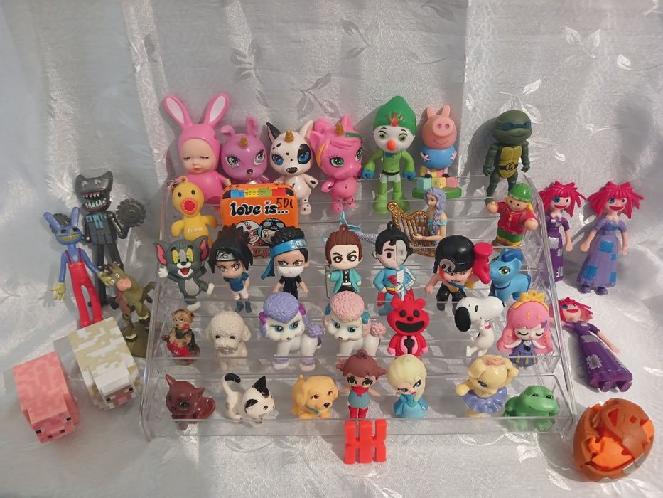 Продам фигурки из киндер сюрпризов