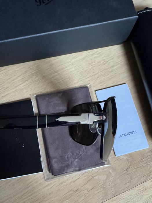 Слънчеви очила Persol модел p 2340