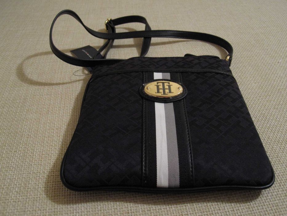 Оригинална чанта Tommy Hilfiger от USA