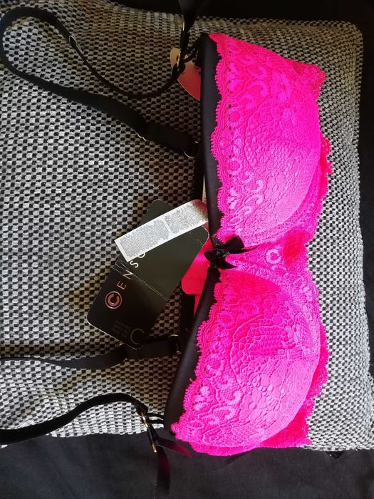 Два сутиена с/без презрамки + сутиен "Балкон"