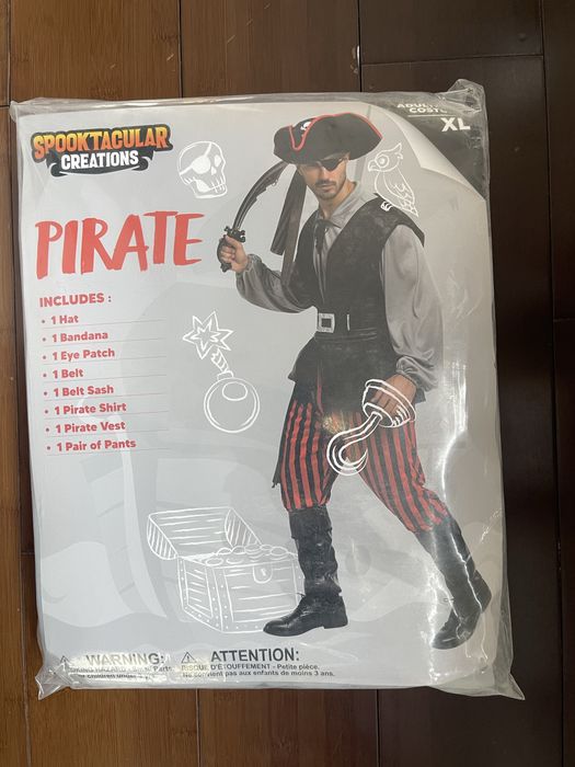 Costum pirat Halloween