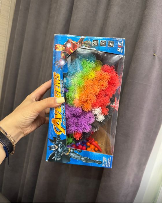 Отдам игрушки  кг яблок