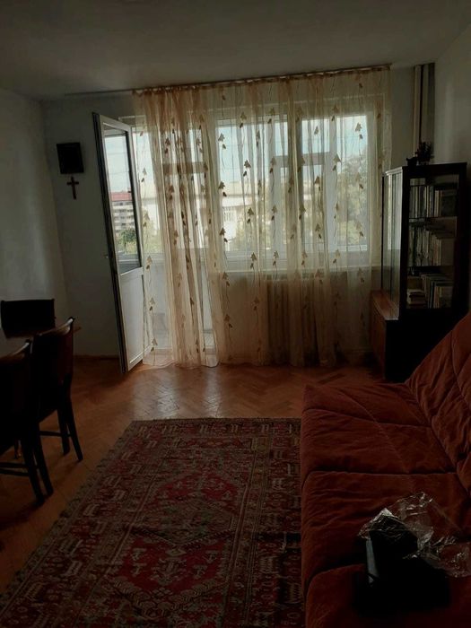 Închiriez apartament 2 camere