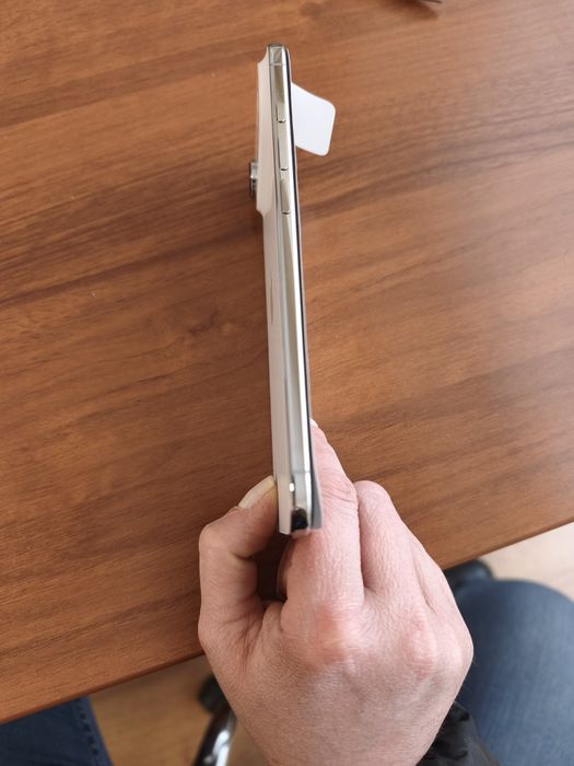 iPhone air 256 GB гаранционен