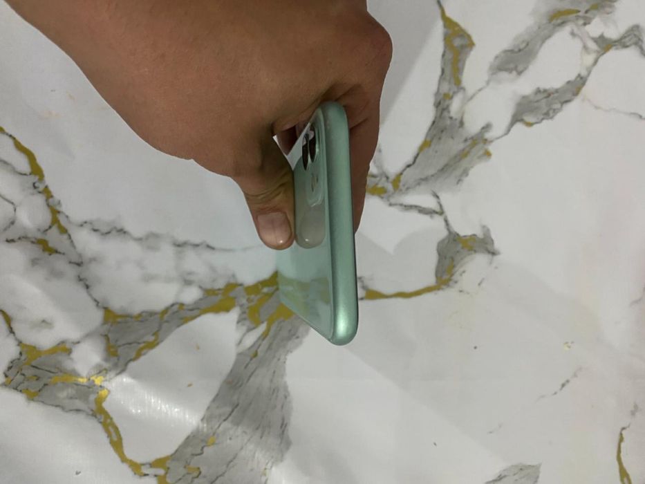 Продам айфон 11 саудасы бар