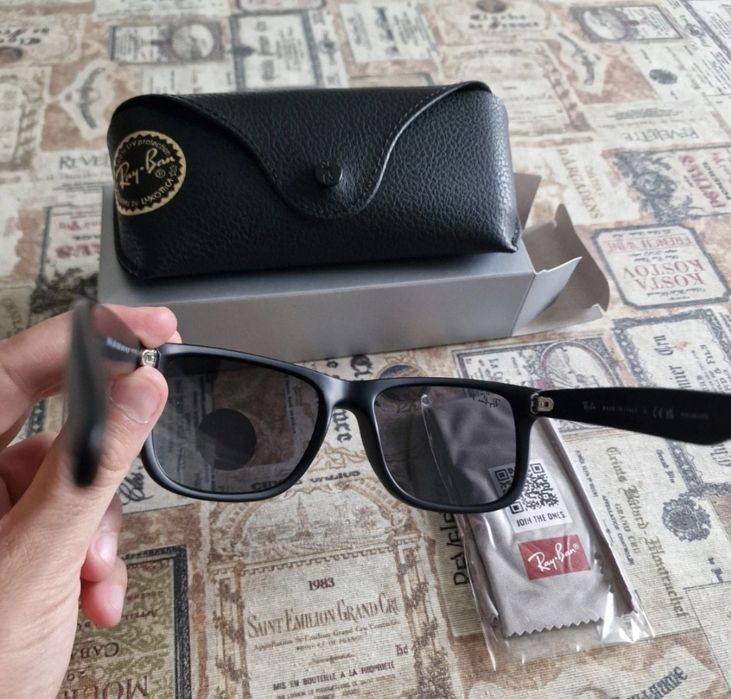 Ochelari Ray-ban polarizati ,54-16-145 P ,  noi fără etichetă.