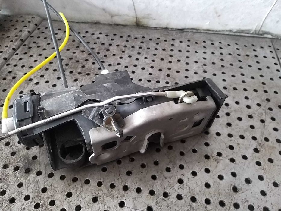 Broasca usa dreapta spate mercedes a class w168