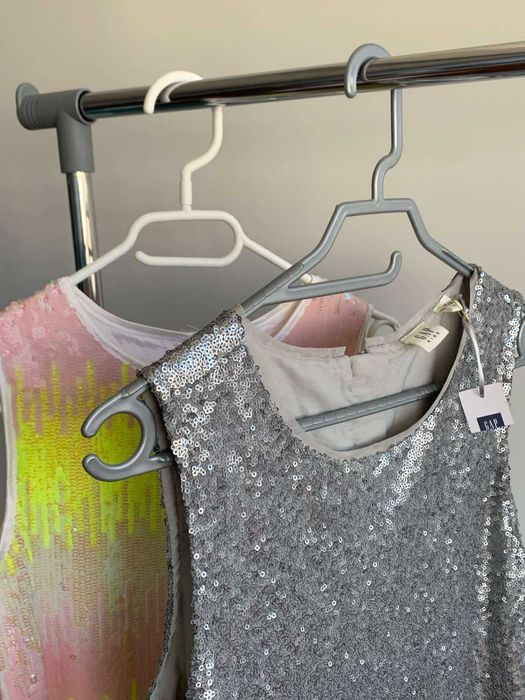 Парти рокли GAP с пайети НОВИ