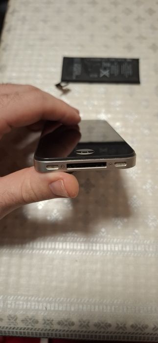 Iphone 4s necesita baterie!