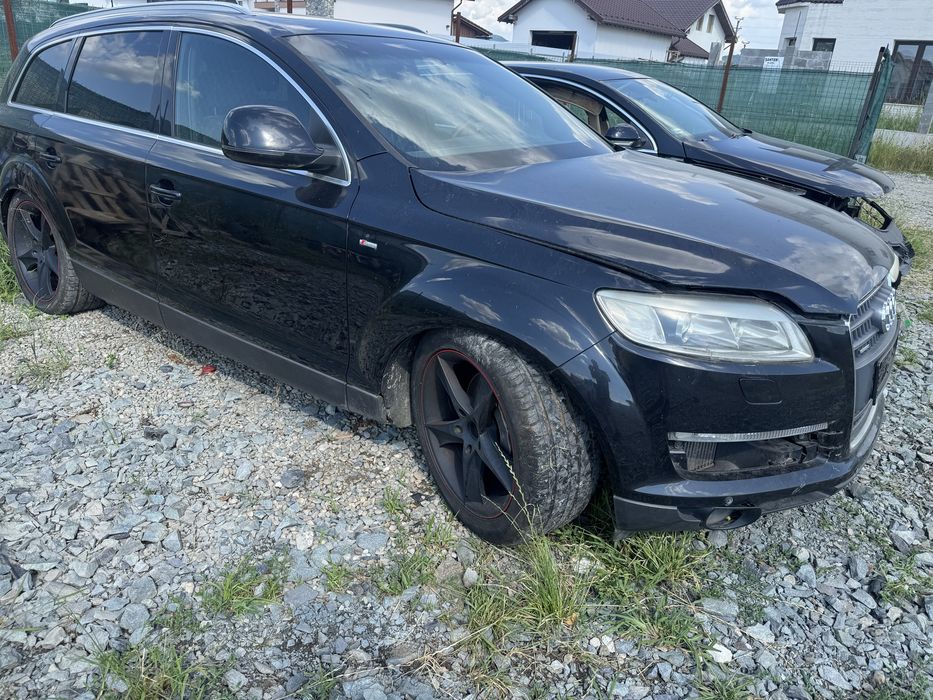 Dezmembrez piese Audi Q7 2007 BUG 3.0tdi euro 4