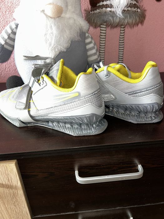 Щангети Nike размер US10