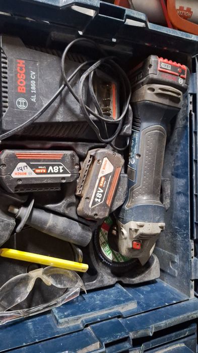 Scule bosch 18v  lichidez atelier