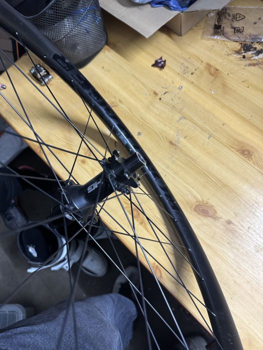 Janta carbon bontrager kovee 29”