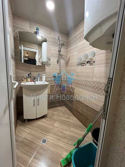 Продава се Тристаен апартамент в Шумен, Пазара - 90 кв.м за 1530 €/кв.м - Снимка #4