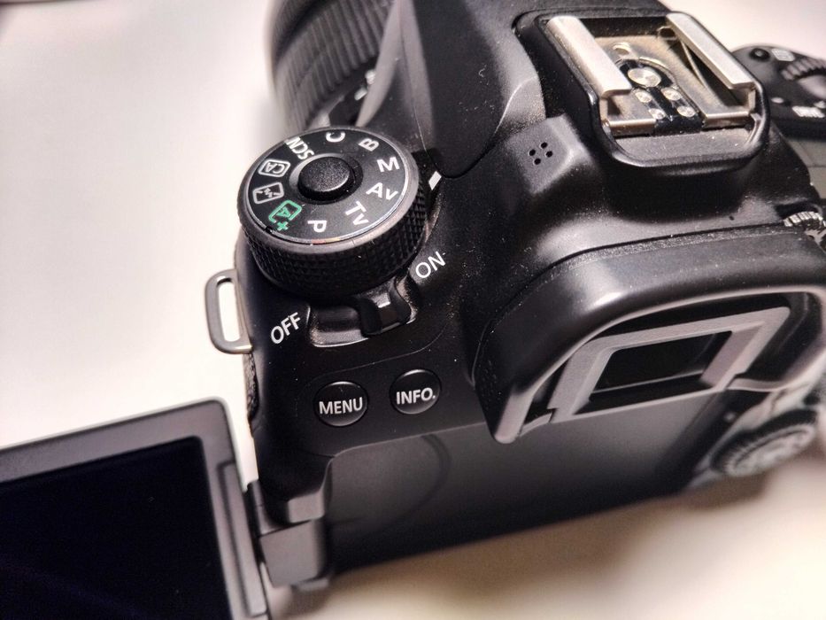 Canon 70D - body 6k cadre, 2 baterii