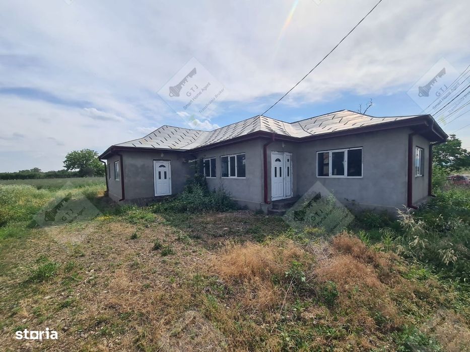 Casa Garoafa 120mp -Teren 2250mp Acces Rapid E85/Autostrada