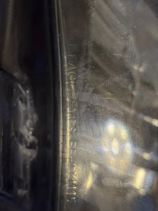 Камри 45  фара 2