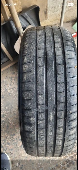 Продам шины летом сезон отездят.