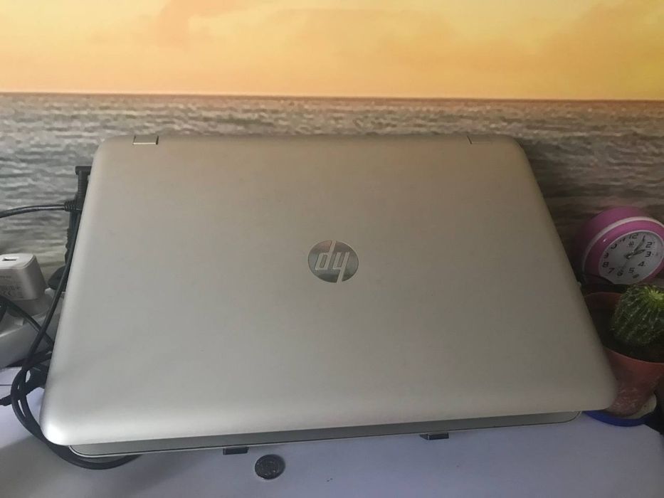 Обменяю ноутбук hp