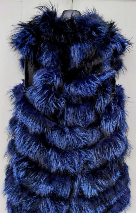 Естествен косъм лисица и телешка кожа уникален дамски елек М размер