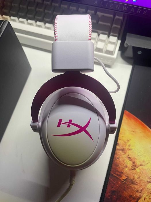 Hyperx Cloud II Pink